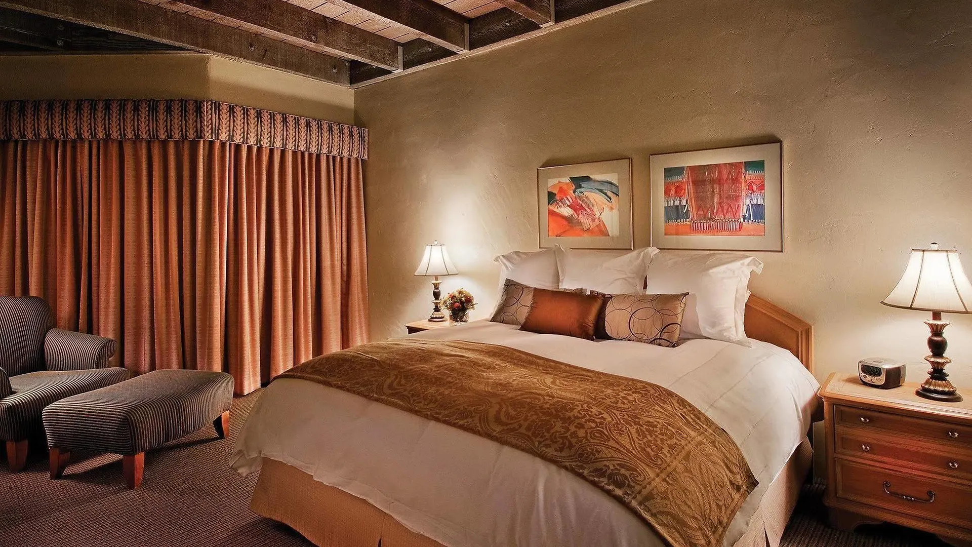 Scottsdale Cottonwoods Resort & Suites Hotel