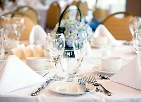 Scottsdale Cottonwoods Resort & Suites Hotel