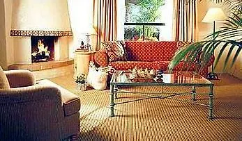 Scottsdale Cottonwoods Resort & Suites Hotel